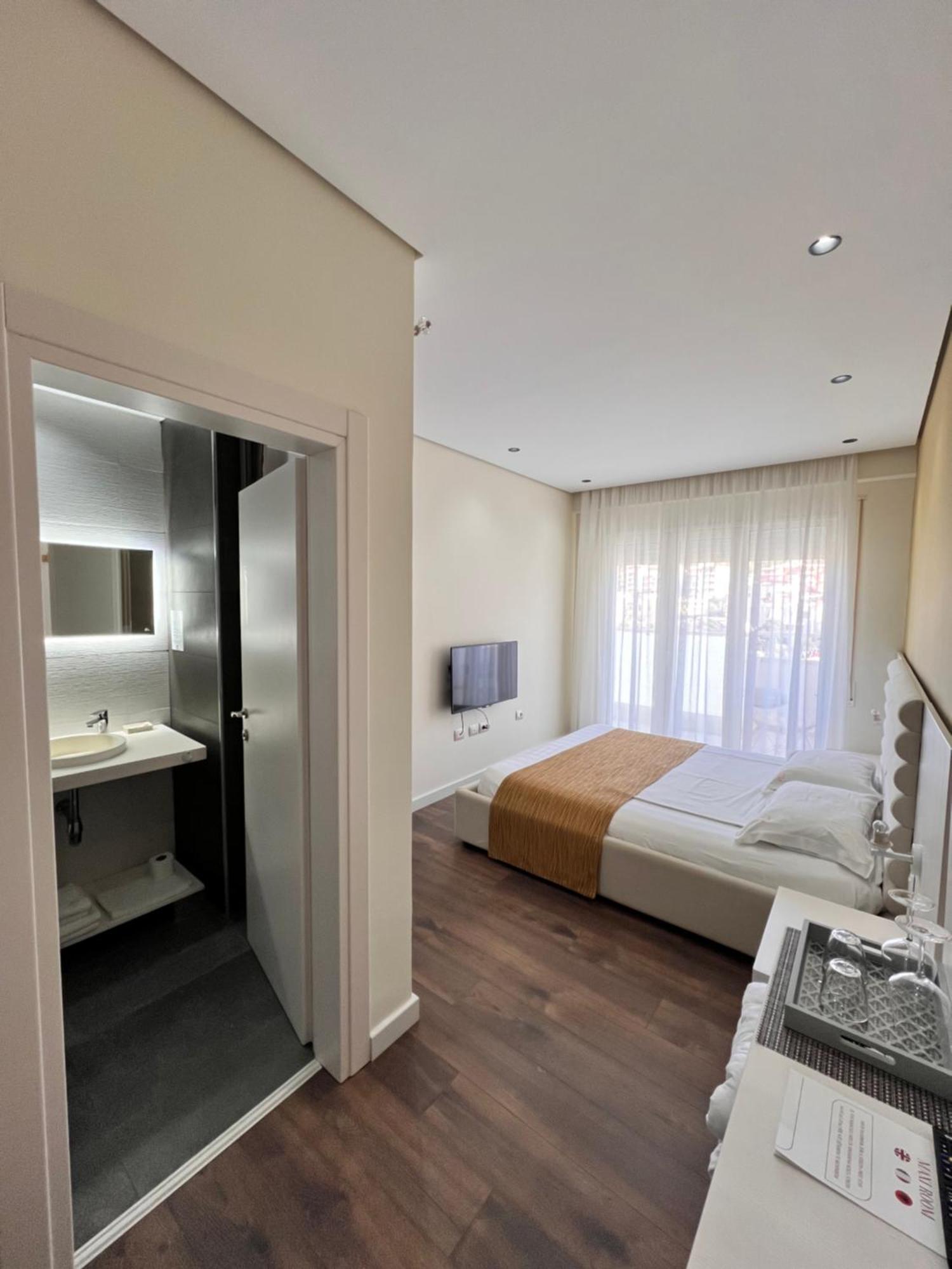 Maxi Room Vlora Kültér fotó