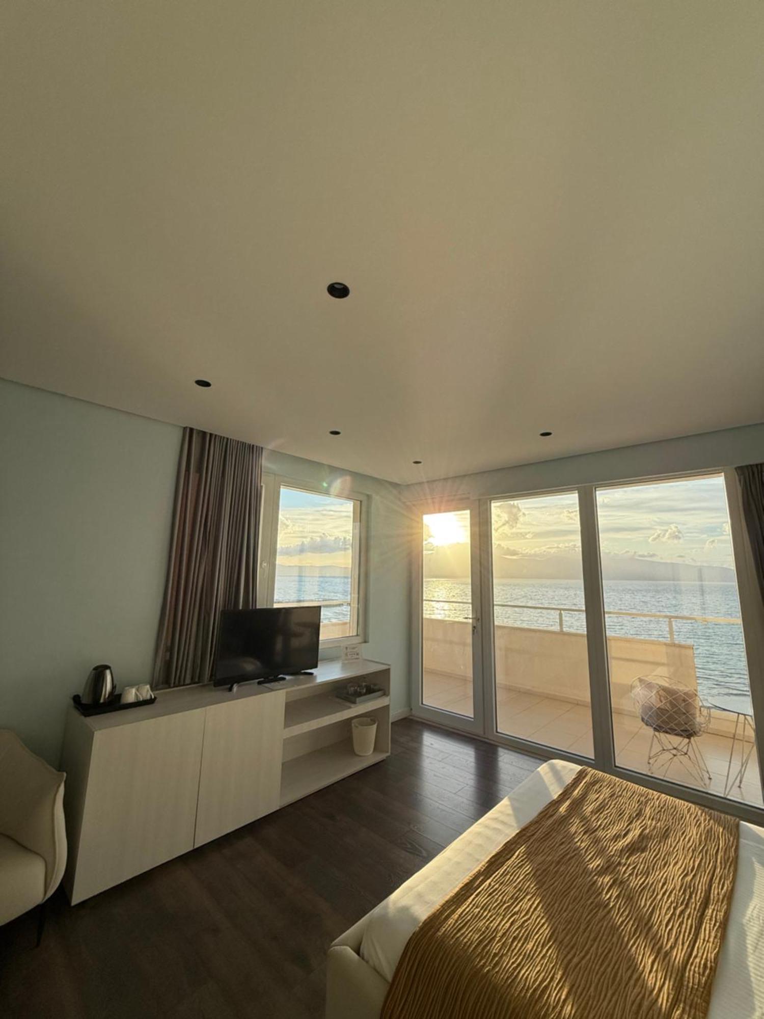 Maxi Room Vlora Kültér fotó